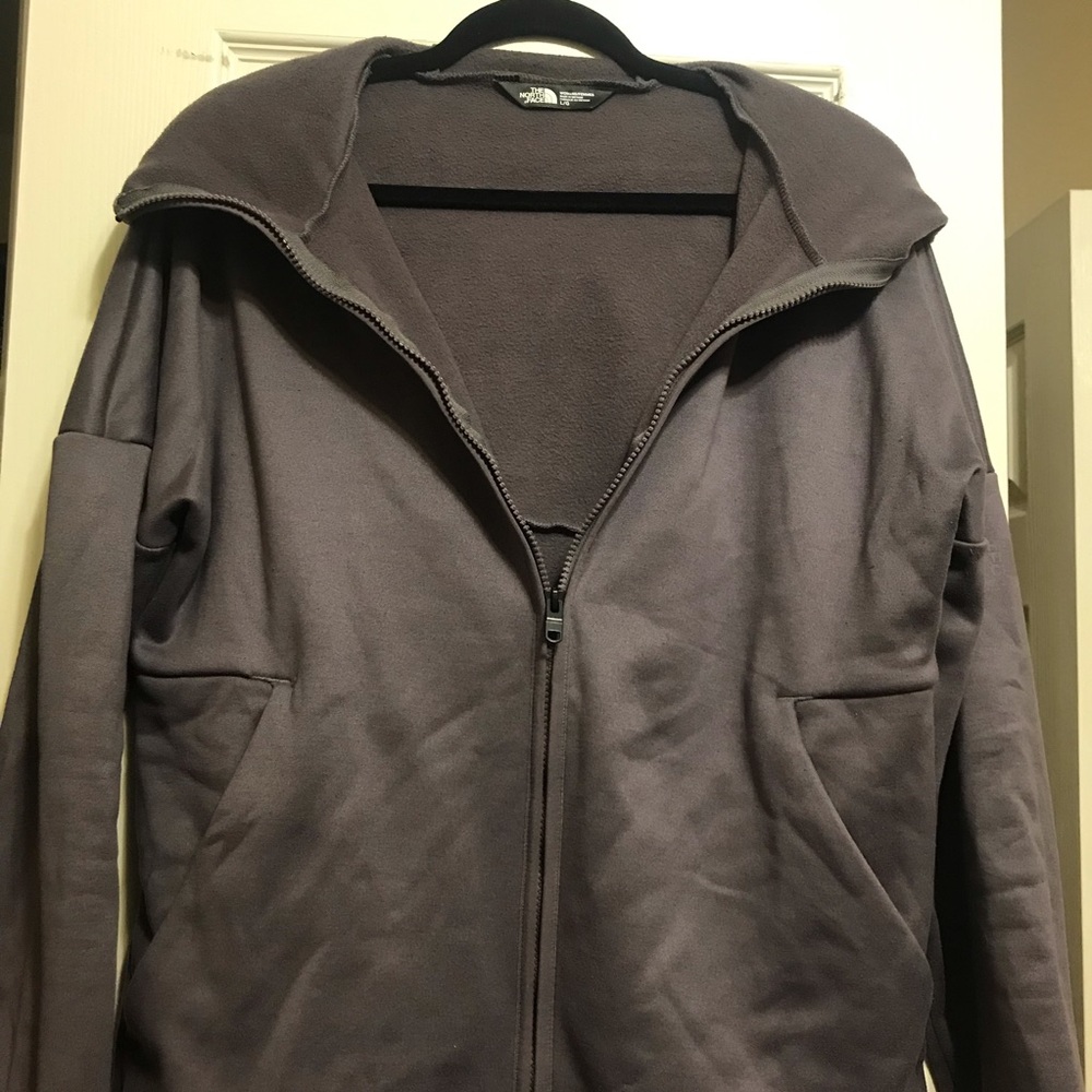 NorthFace hoodie